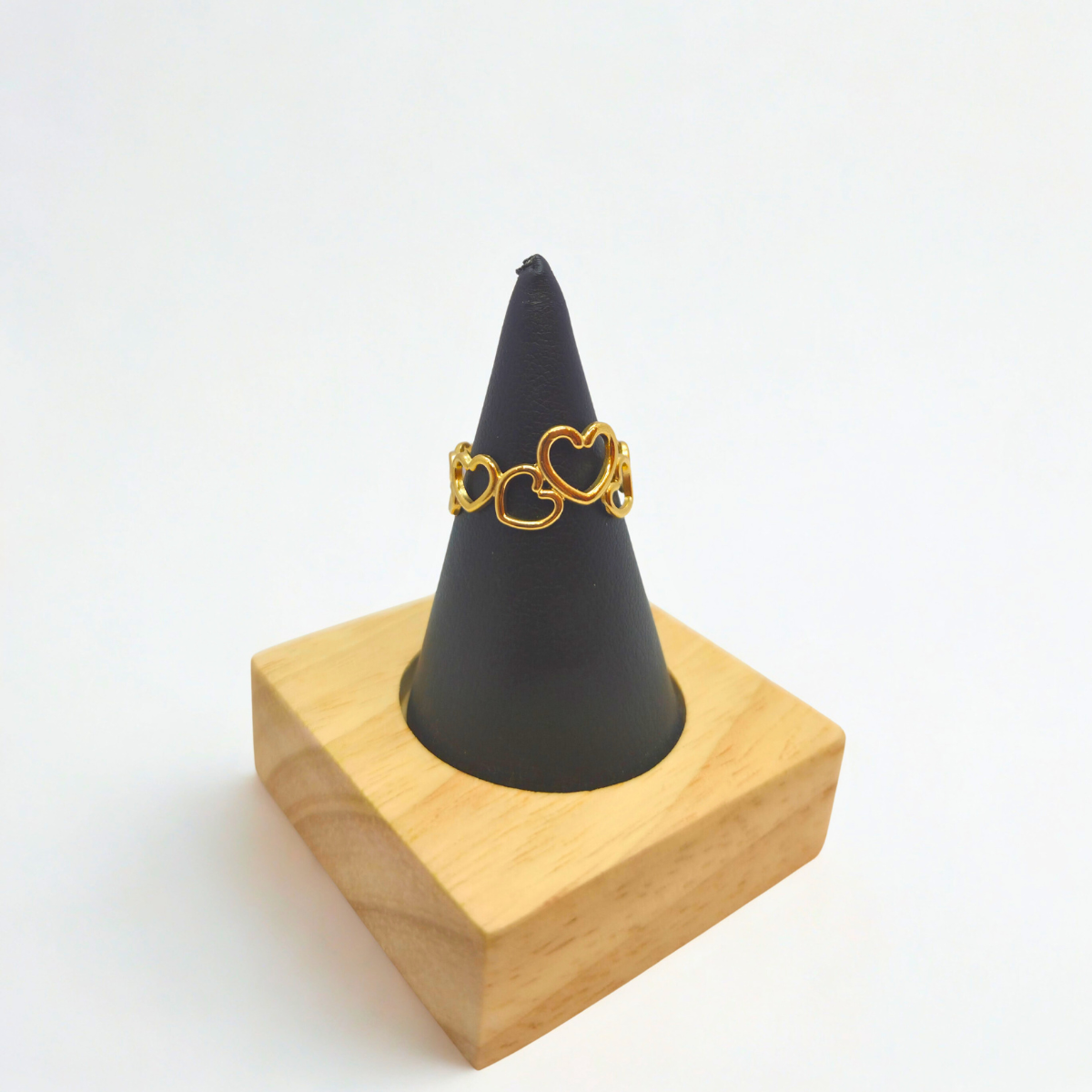 Bague Cœurs entrelacés – 100 % acier plaqué or 18 carats. Ajustable.