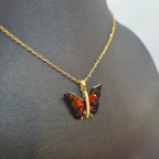 Conjunto Collar y Pendientes de Mariposa con Alas Esmaltadas Rojas y Circonitas - 100% Acero Bañado en Oro 18K