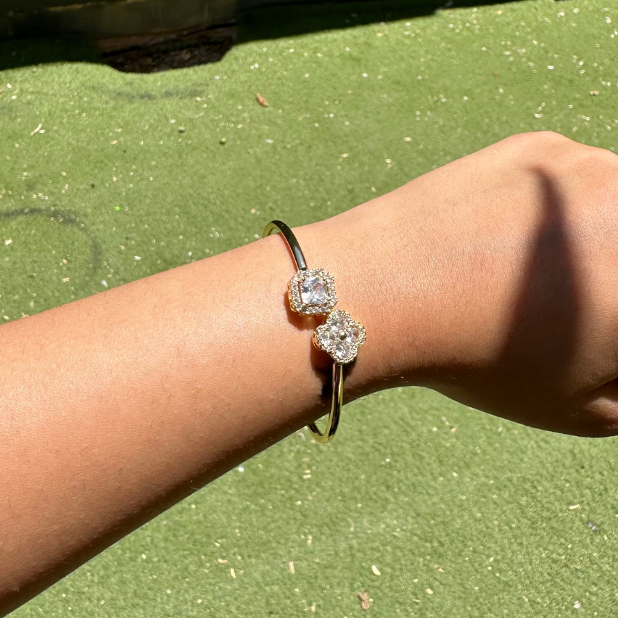 Open Bracelet with Square and Clover Zirconia - 100% 18K Gold Plated Steel
