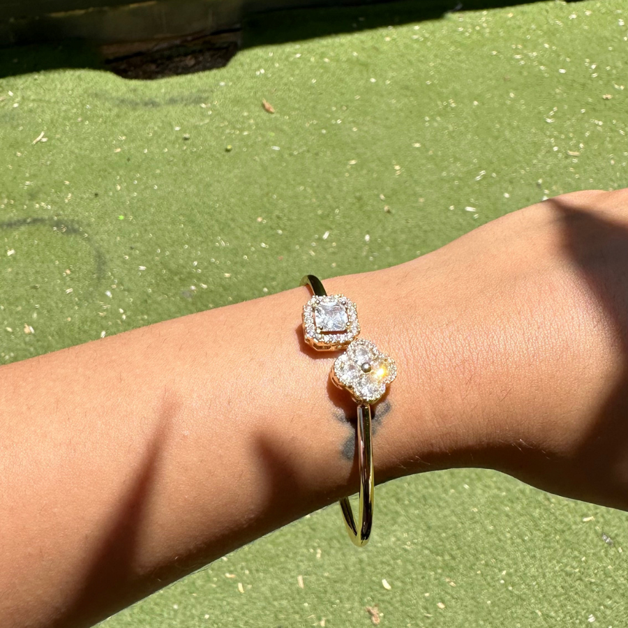 Open Bracelet with Square and Clover Zirconia - 100% 18K Gold Plated Steel
