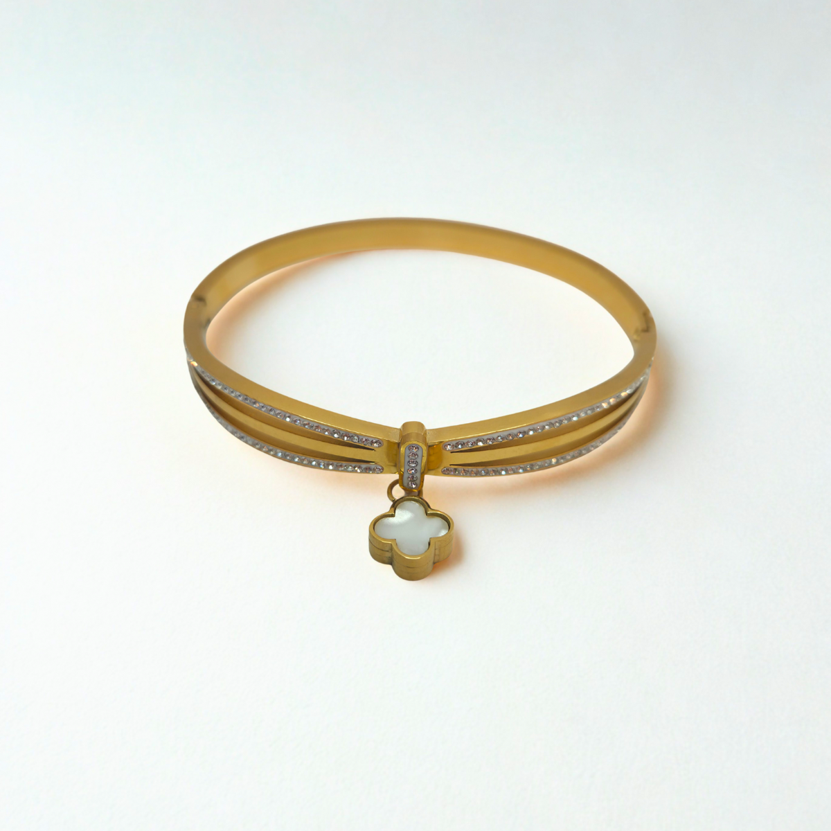 Conjunto de Trébol de Nácar y Pulsera Rígida con Circonitas (Collar, Pendientes y Pulsera) - 100% Acero Bañado en Oro 18K
