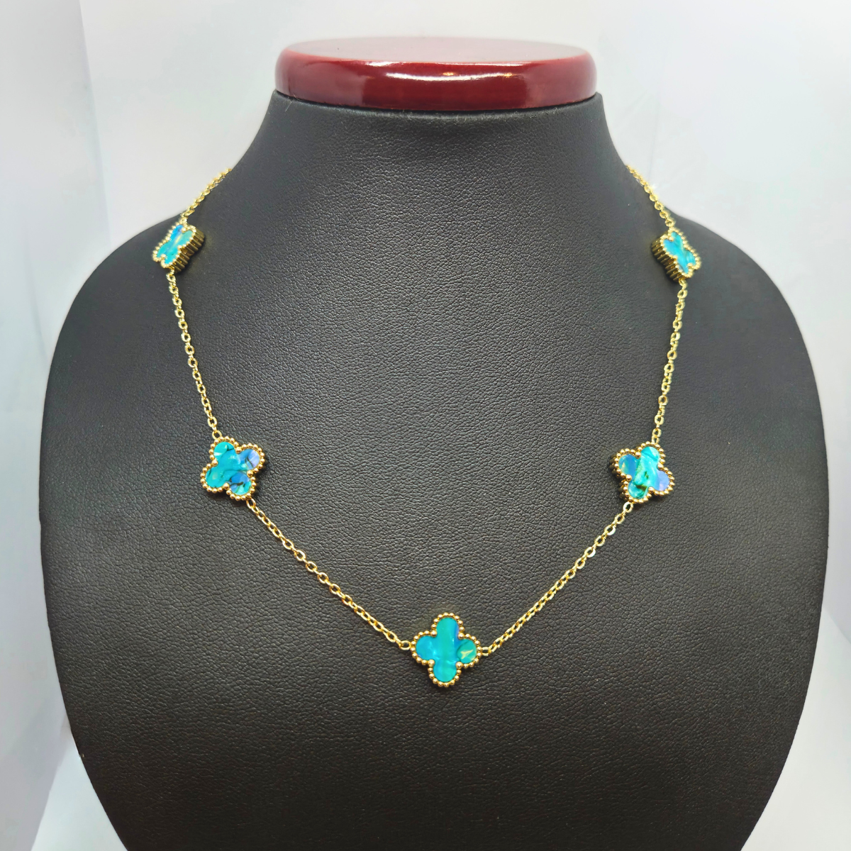 Conjunto Completo de Tréboles Esmaltados Turquesa Jaspeado (Collar, Pendientes, Pulsera y Anillo) - 100% Acero Bañado en Oro 18K