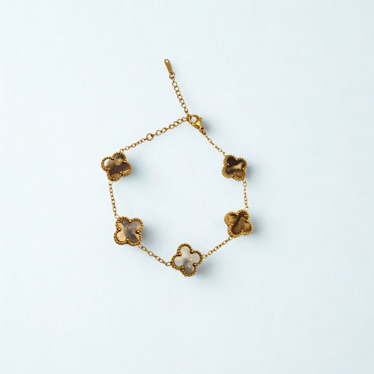 Pulsera de Trébol con Nácar Marrón 100% Acero Bañado en Oro 18K
