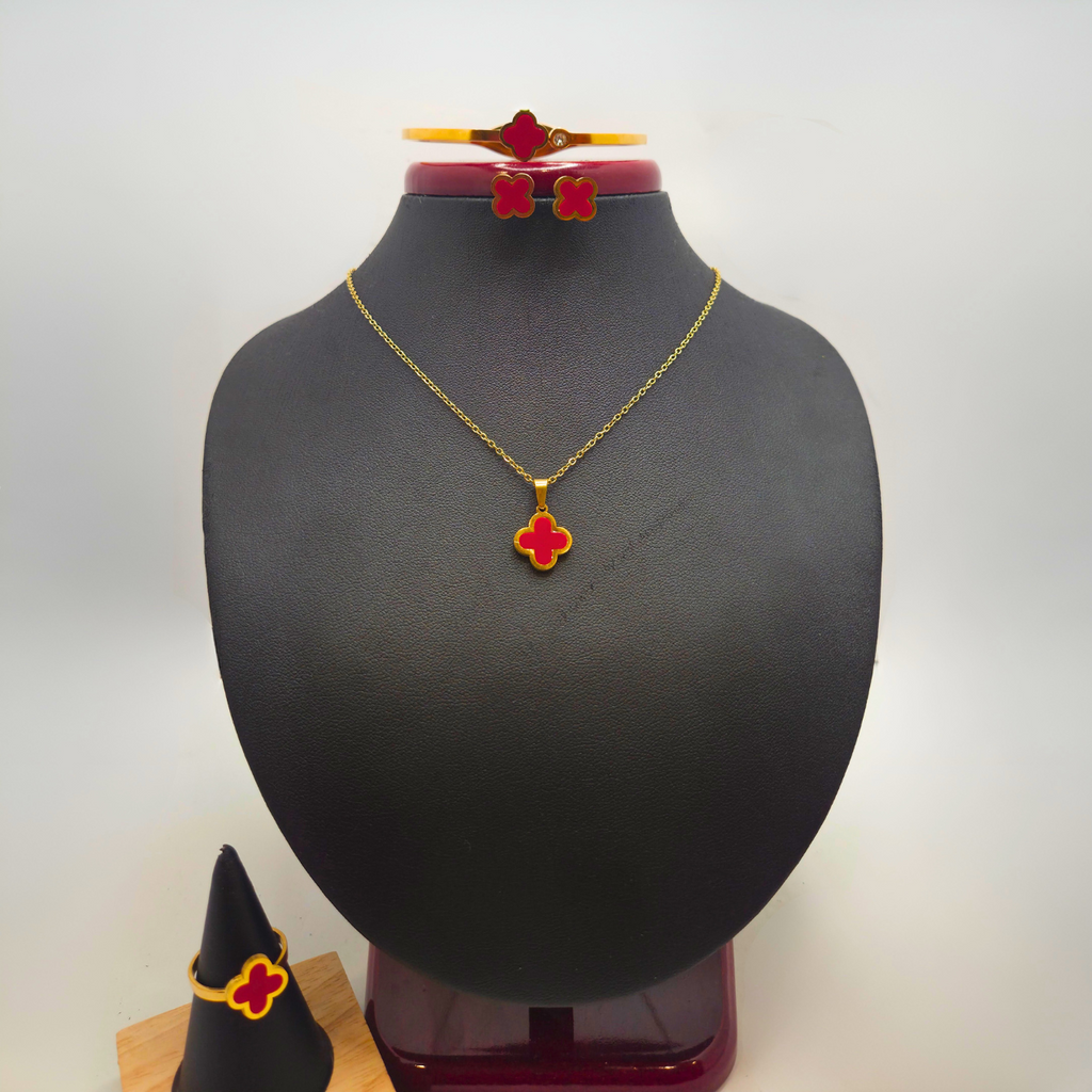 Conjunto Completo Trébol de la Suerte Rojo - Acero Bañado en Oro 18K