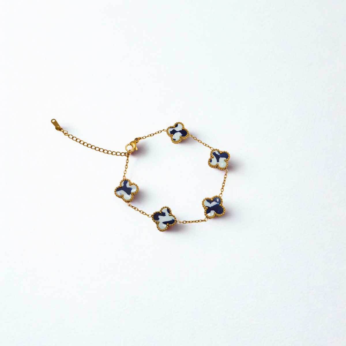 Pulsera de Trébol con Diseño Mármol Azul 100% Acero Bañado en Oro 18K