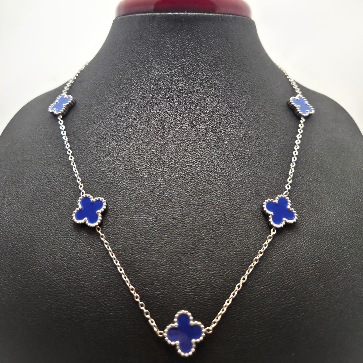 Collar de Trébol Azul 100% Acero Inoxidable Color Plata