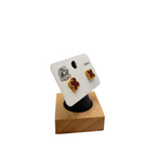 Pendientes de Botón Trébol Burdeos con Borde Dorado Perlado 100% Acero Bañado en Oro 18K