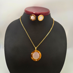 Conjunto de Collar y Pendientes Redondos 100% Acero Bañado en Oro 18K