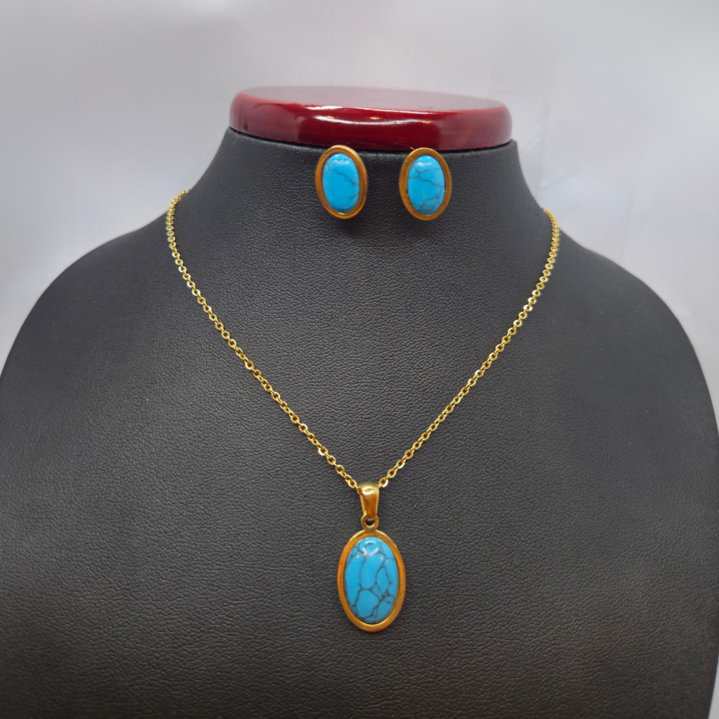 Conjunto de Collar y Pendientes con Ovalo de Piedra Turquesa Natural - 100% Acero Bañado en Oro 18K