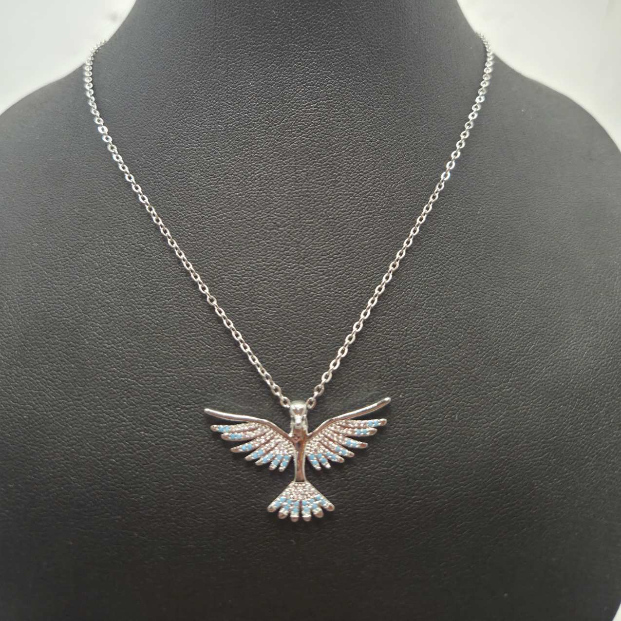 Collar de Paloma con Circonitas Turquesa 100% Acero Inoxidable Color Plata