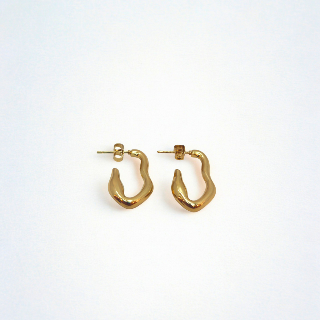 Pendientes Ondulados Irregulares 100% Acero Bañado en Oro 18K