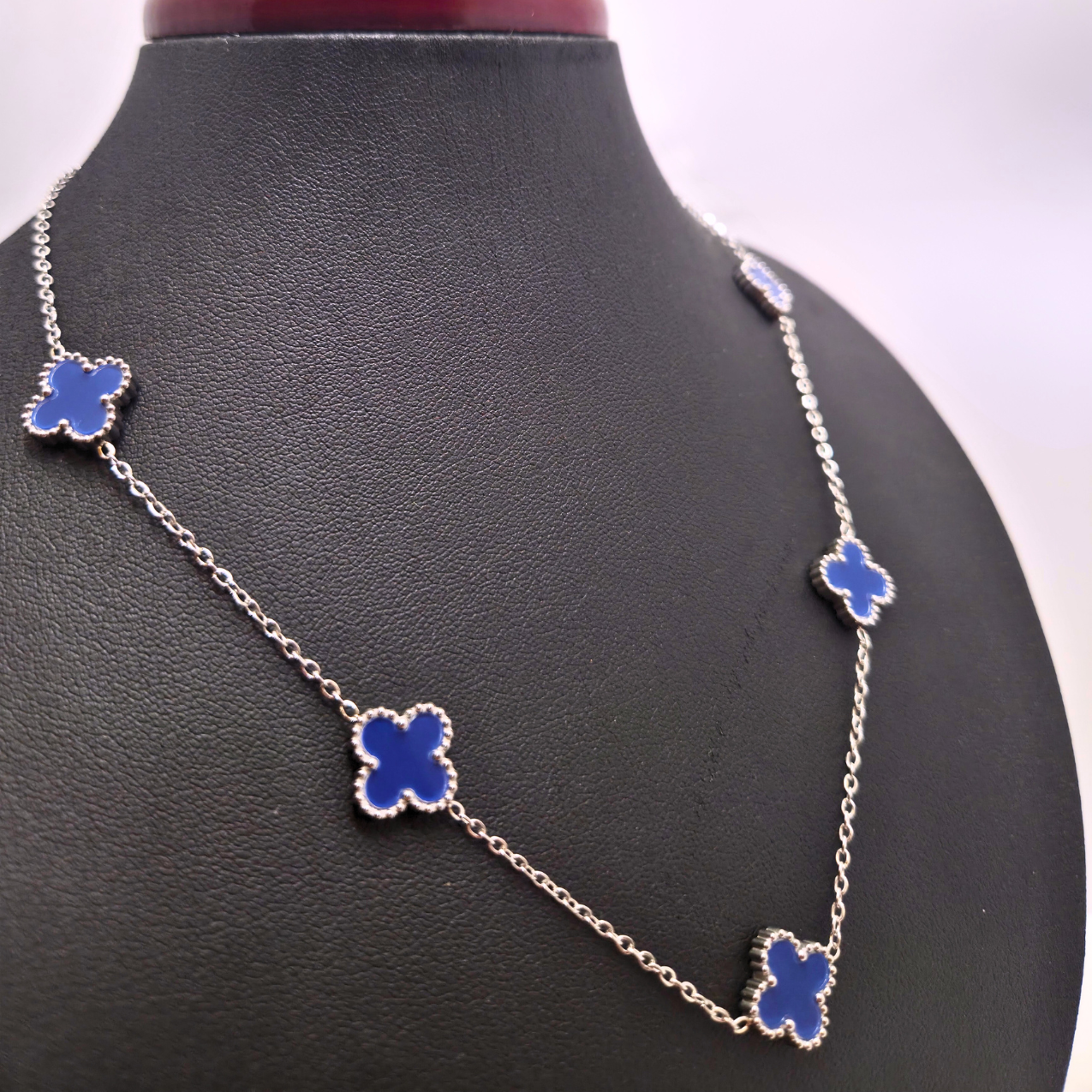 Collar de Trébol Azul 100% Acero Inoxidable Color Plata