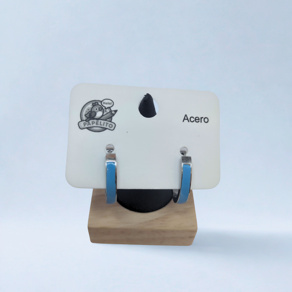 Pendientes de Aro Modernos con Detalle de Esmalte Azul Cielo - Acero Inoxidable