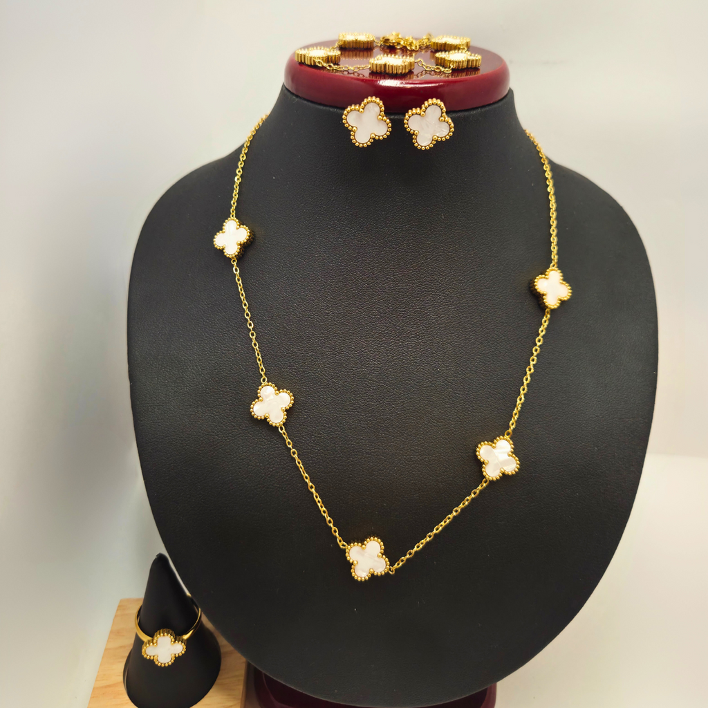 Conjunto de Joyería Trébol Blanco Nácar Largo 100% Acero Bañado en Oro 18K