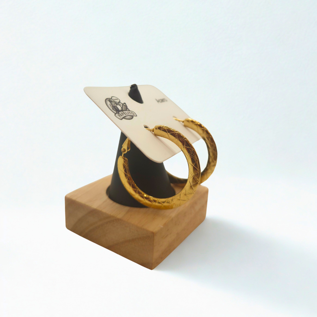 Pendientes de Aro Grabado Griego 100% Acero Bañado en Oro 18K