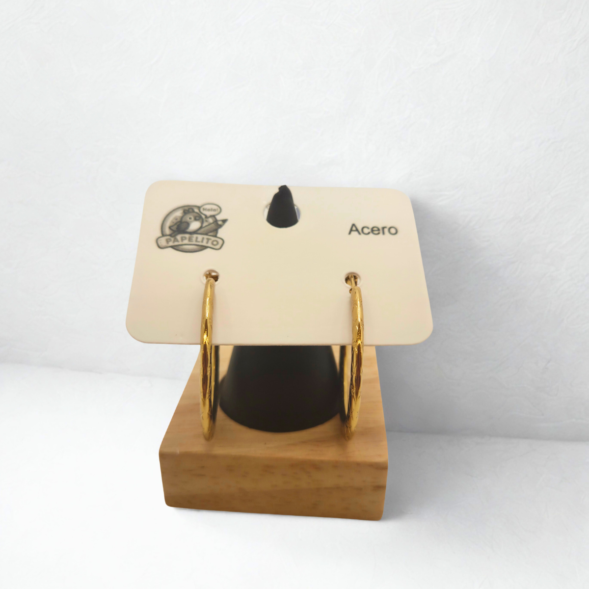 Pendientes de Aro Grabado Griego 100% Acero Bañado en Oro 18K
