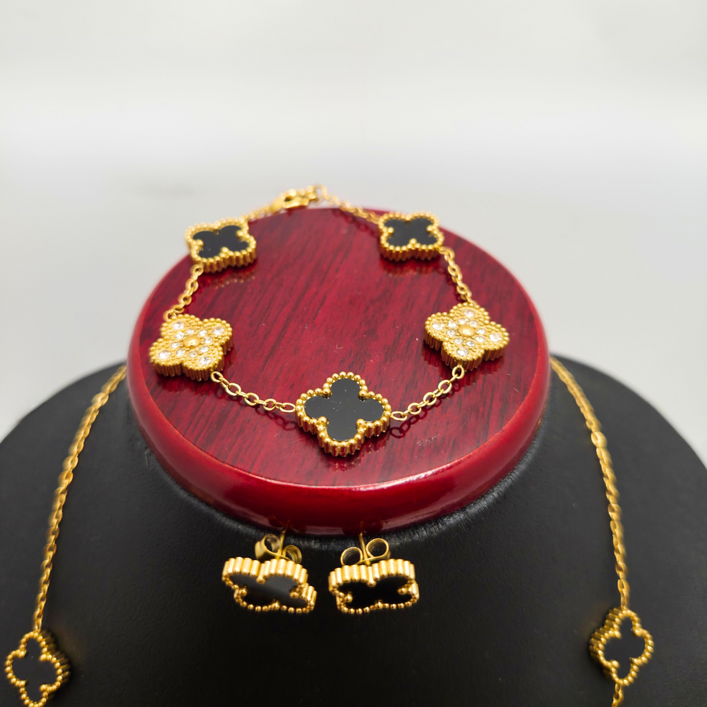 Conjunto de Lujo Tréboles Negros y Circonitas - Acero Bañado en Oro 18K