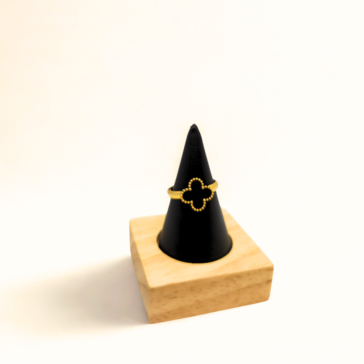 Lujo de Tréboles de Cuatro Hojas Multicolores (Collar, Pendientes, Pulsera y Anillo Free Size ) - 100% Acero Bañado en Oro 18K