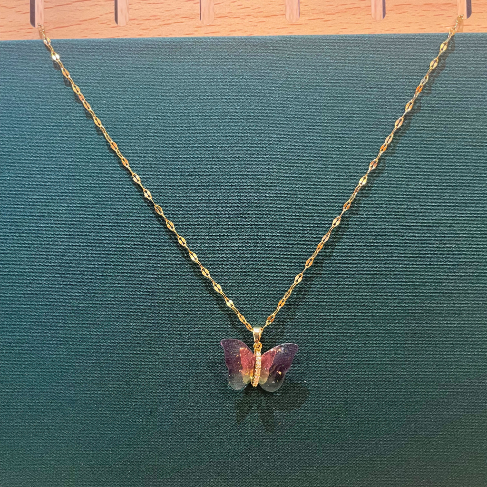 Collier papillon en résine multicolore avec ailes - 100 % acier plaqué or 18 carats